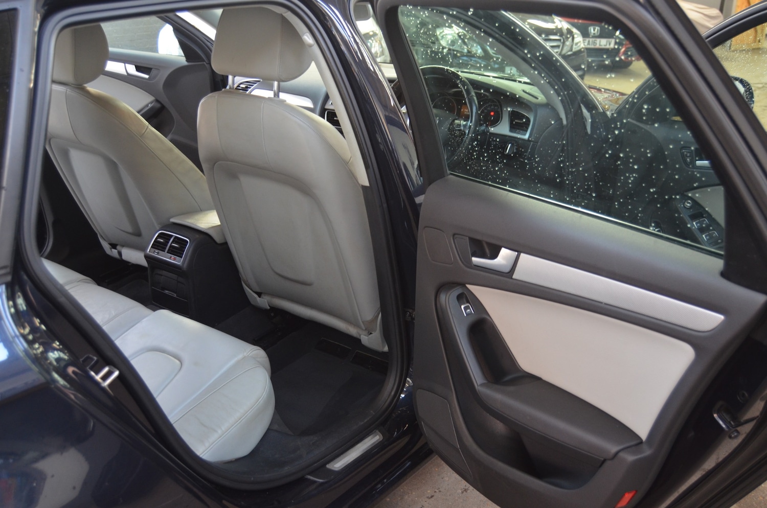 Used Audi A4 2015 for sale - 77963781: Photo 19