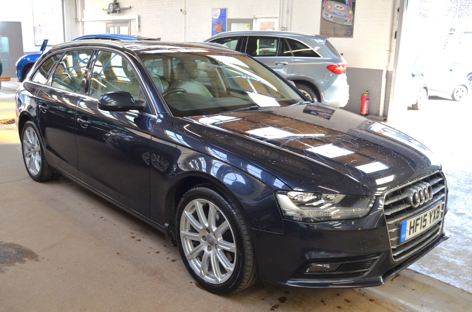 Used Audi A4 2015 for sale - 77963781: Photo 2