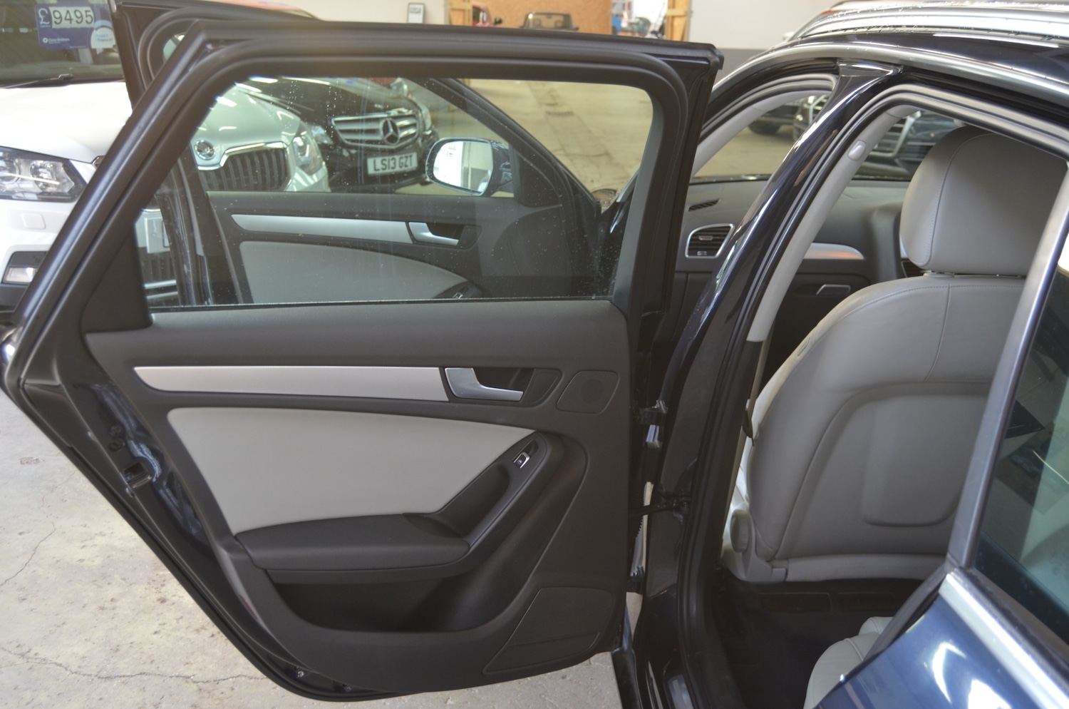 Used Audi A4 2015 for sale - 77963781: Photo 25