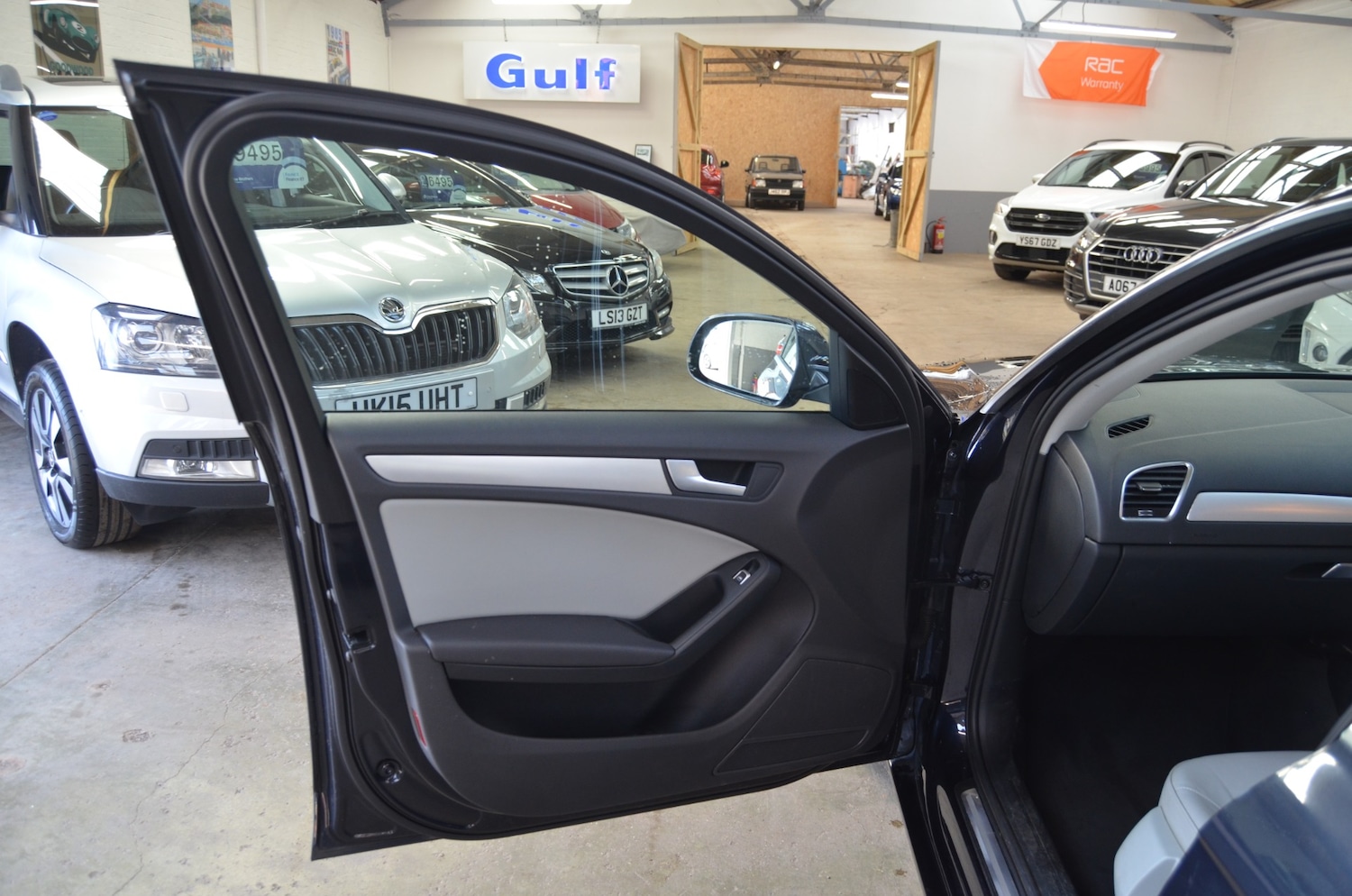 Used Audi A4 2015 for sale - 77963781: Photo 26