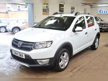 Used Dacia Sandero Stepway 2014 for sale - 79798128: Photo