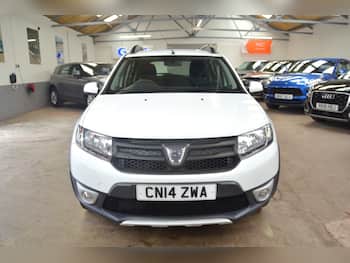 Used Dacia Sandero Stepway 2014 for sale - 79798128: Photo