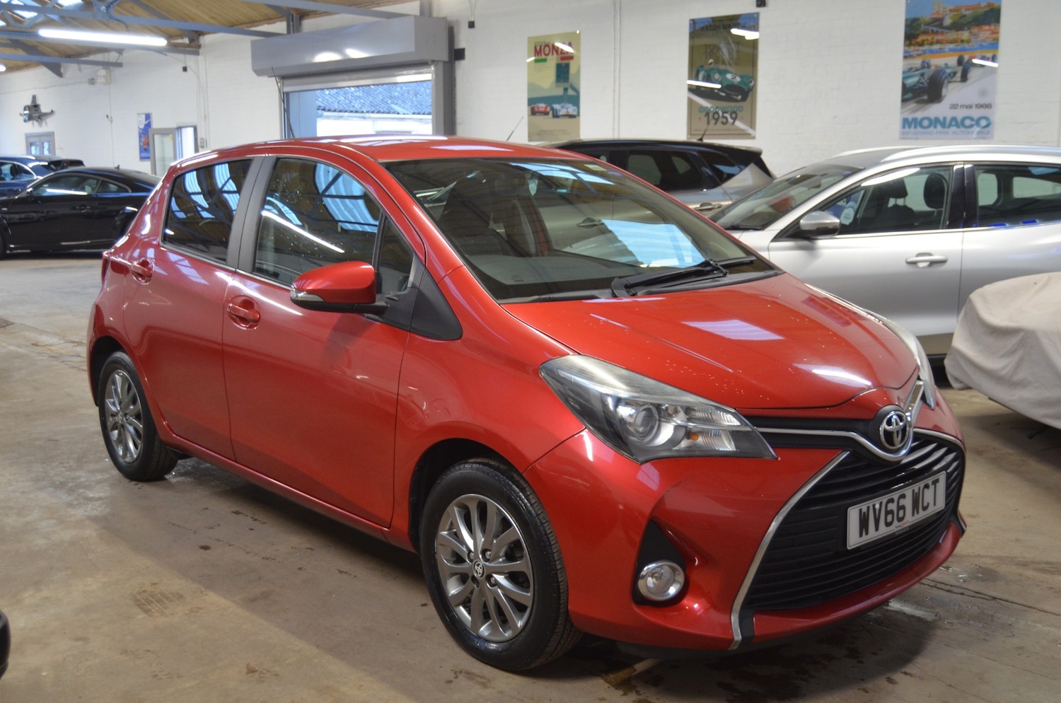 Used Toyota Yaris 2016 for sale - 76652842: Photo 1