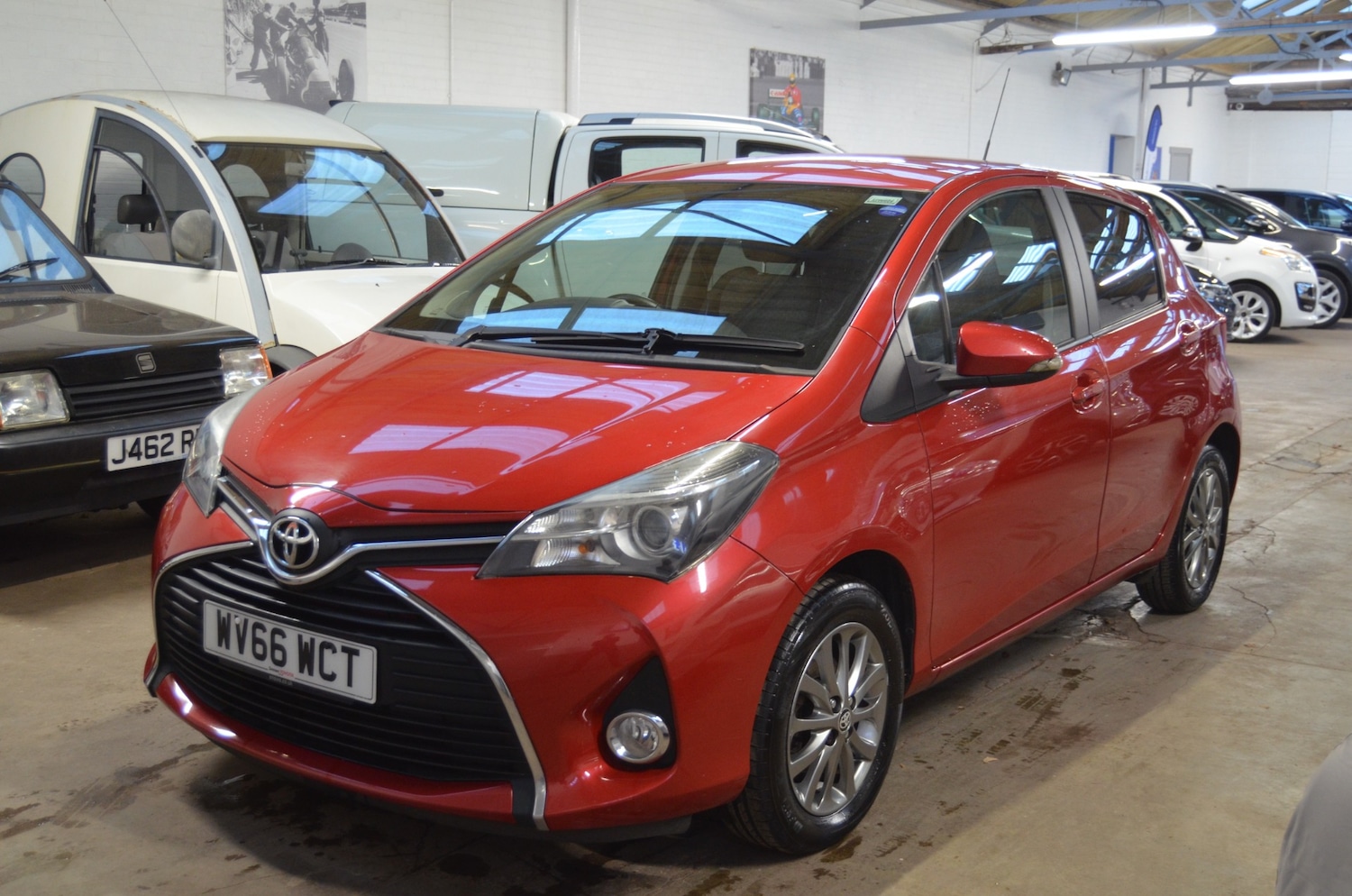 Used Toyota Yaris 2016 for sale - 76652842: Photo 3