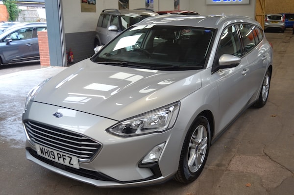 Used Ford Focus 2025 for sale - 76319364: Photo 1