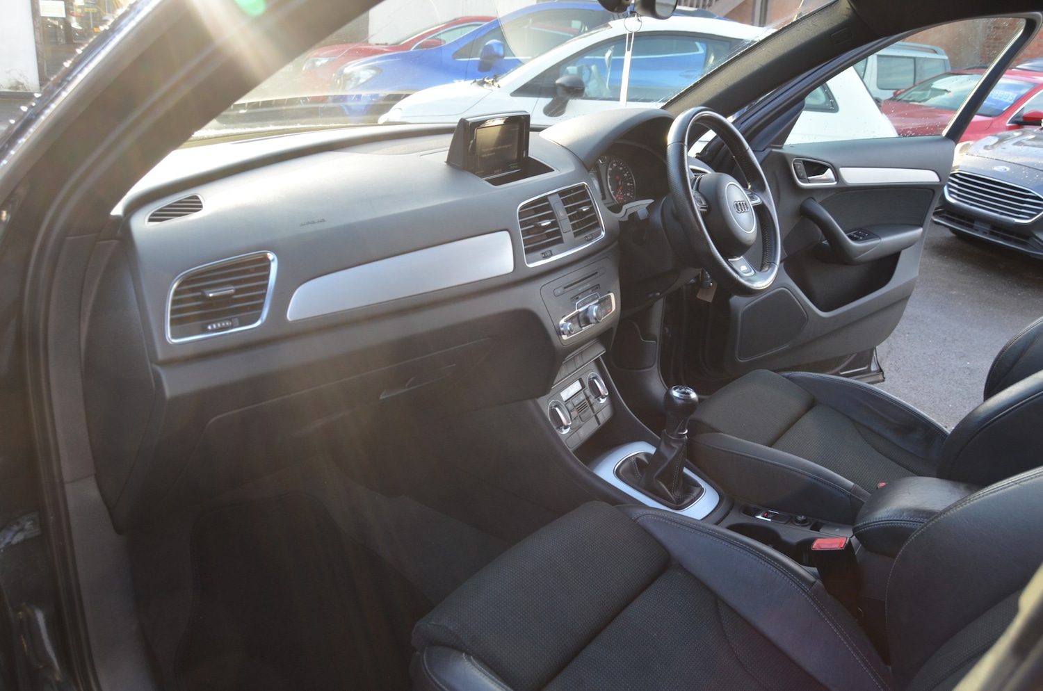 Used Audi Q3 2013 for sale - 76830802: Photo 24