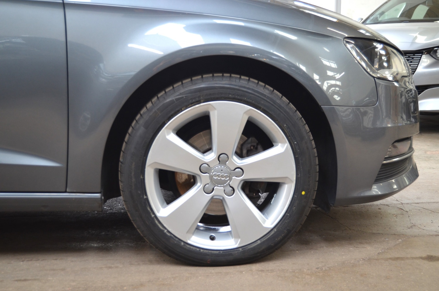 Used Audi A3 2015 for sale - 78190369: Photo 9