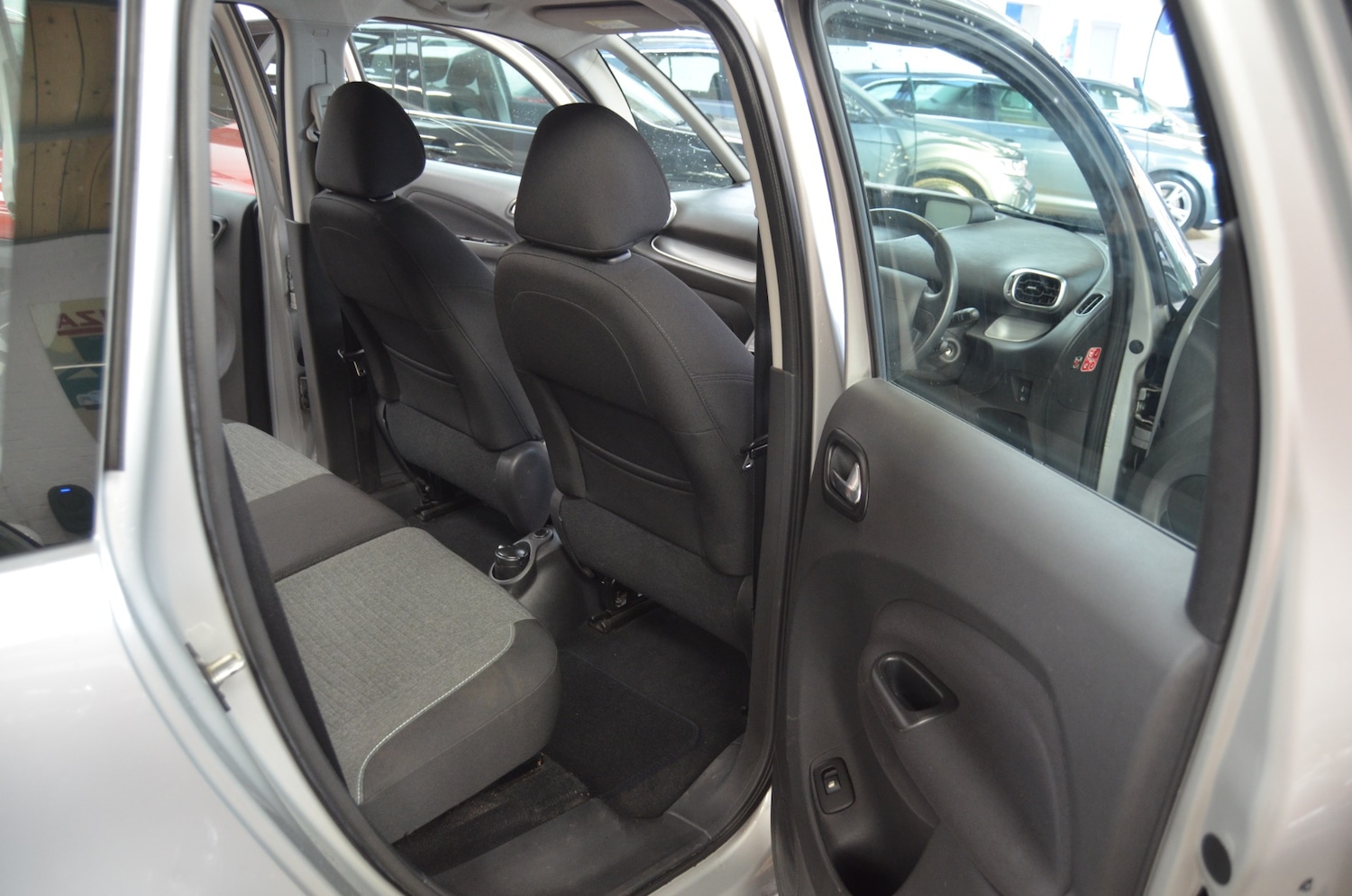 Used Citroen C3 Picasso 2016 for sale - 77688244: Photo 11