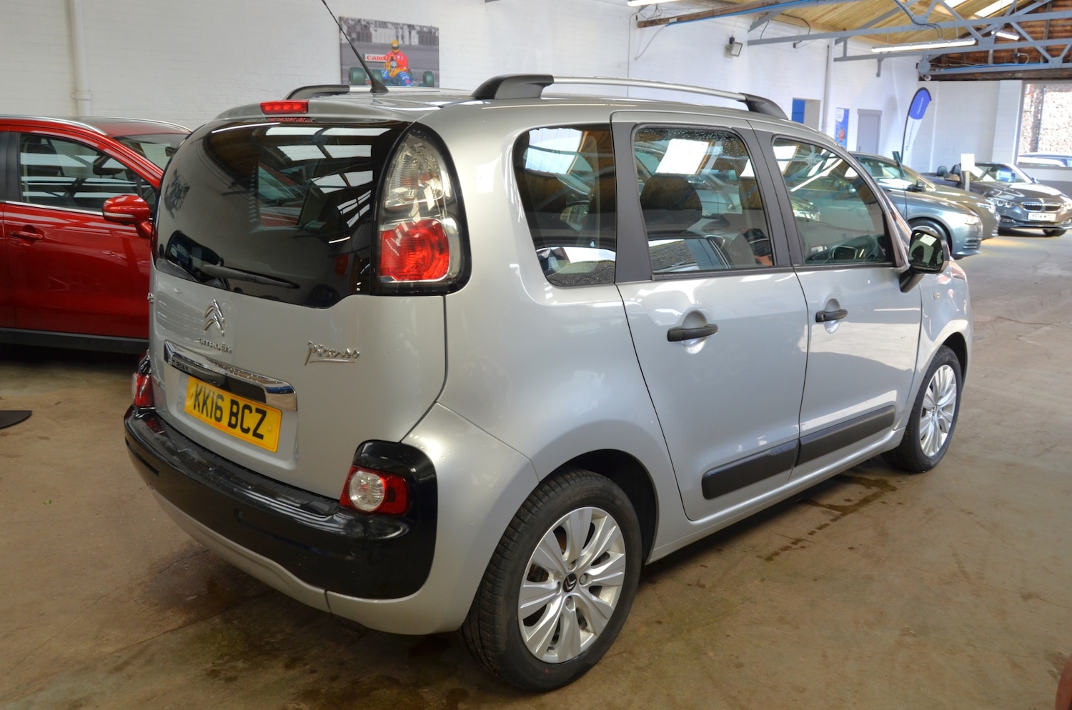 Used Citroen C3 Picasso 2016 for sale - 77688244: Photo 6