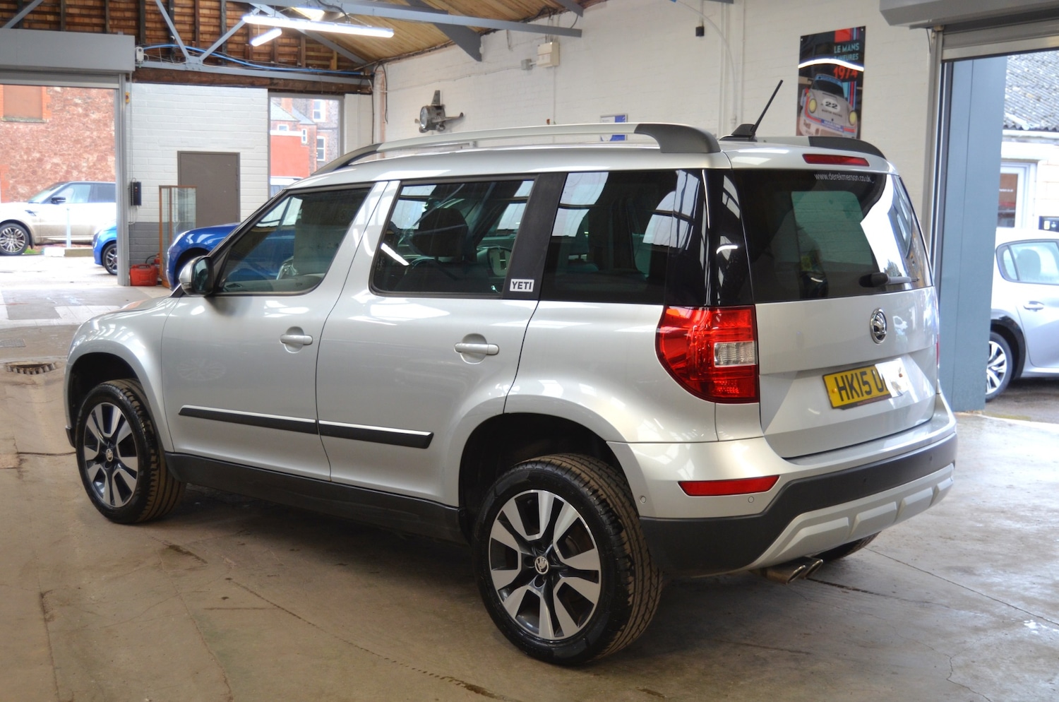 Used Skoda Yeti 2015 for sale - 77864611: Photo 4