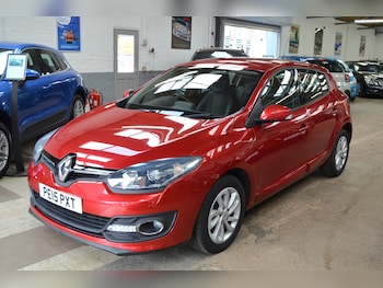 Used Renault Megane 2015 for sale - 78453152: Photo