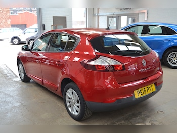Used Renault Megane 2015 for sale - 78453152: Photo