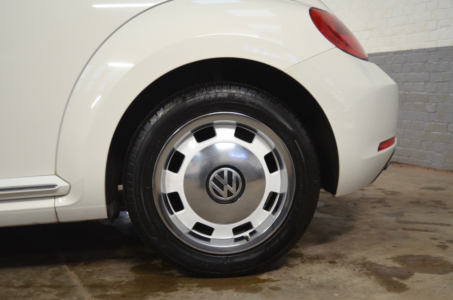 Used Volkswagen Beetle 2012 for sale - 77186602: Photo 10