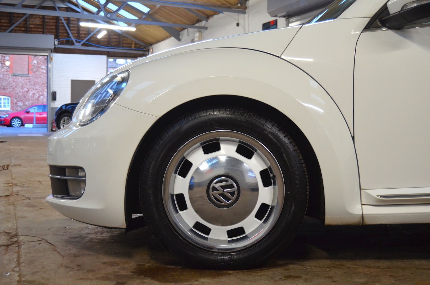 Used Volkswagen Beetle 2012 for sale - 77186602: Photo 11