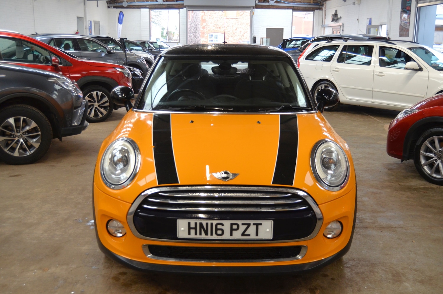 Used MINI Hatch 2016 for sale - 77603461: Photo 2