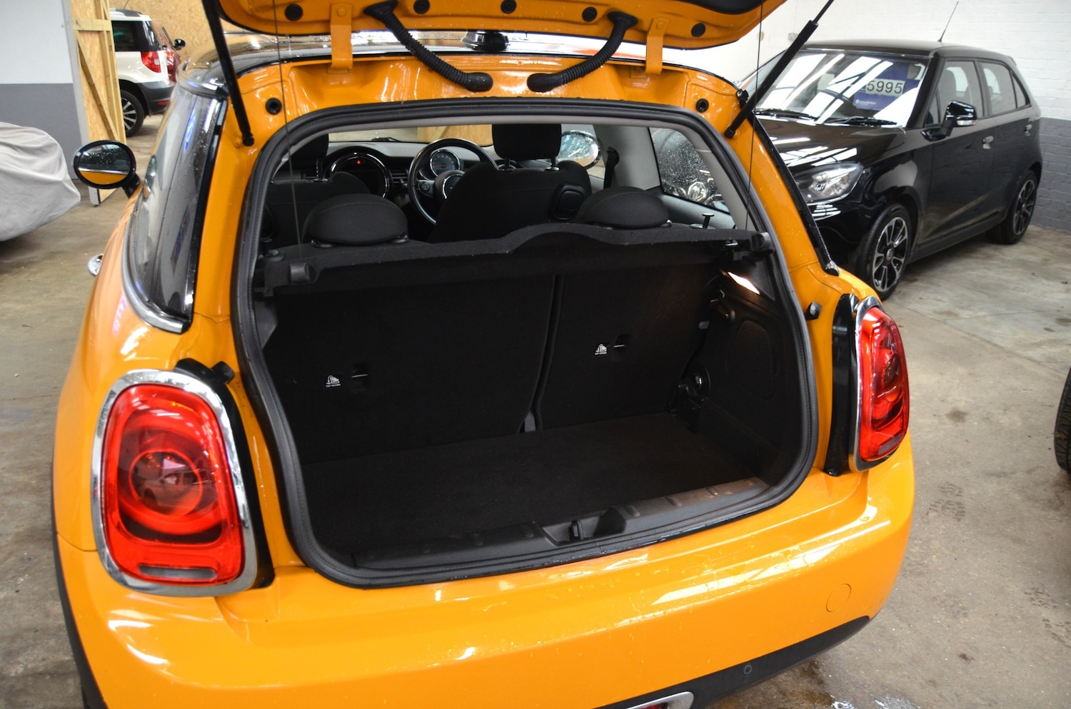 Used MINI Hatch 2016 for sale - 77603461: Photo 8