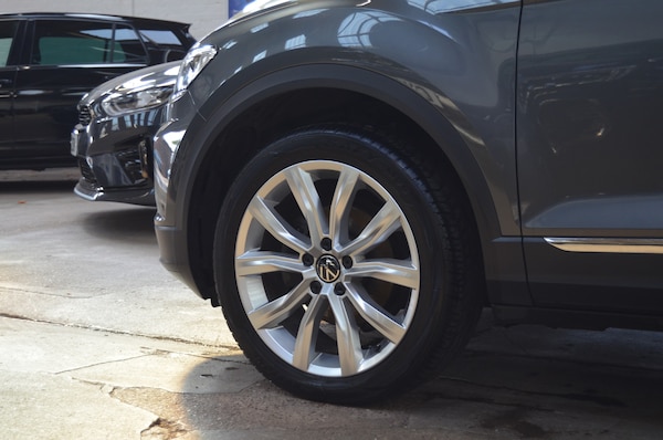 Used Volkswagen T-Roc 2021 for sale - 75673275: Photo 11