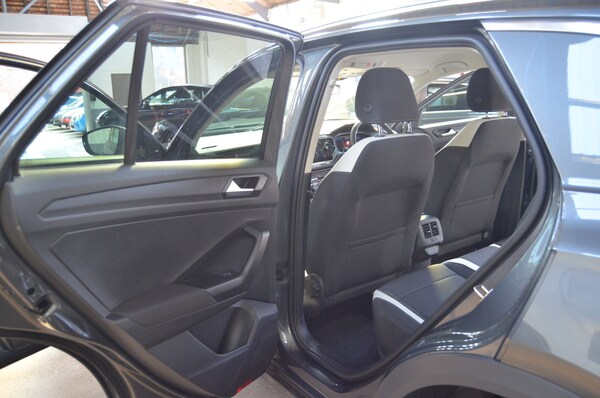 Used Volkswagen T-Roc 2021 for sale - 75673275: Photo 18