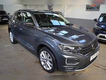 Used Volkswagen T-Roc 2021 for sale - 75673275: Photo