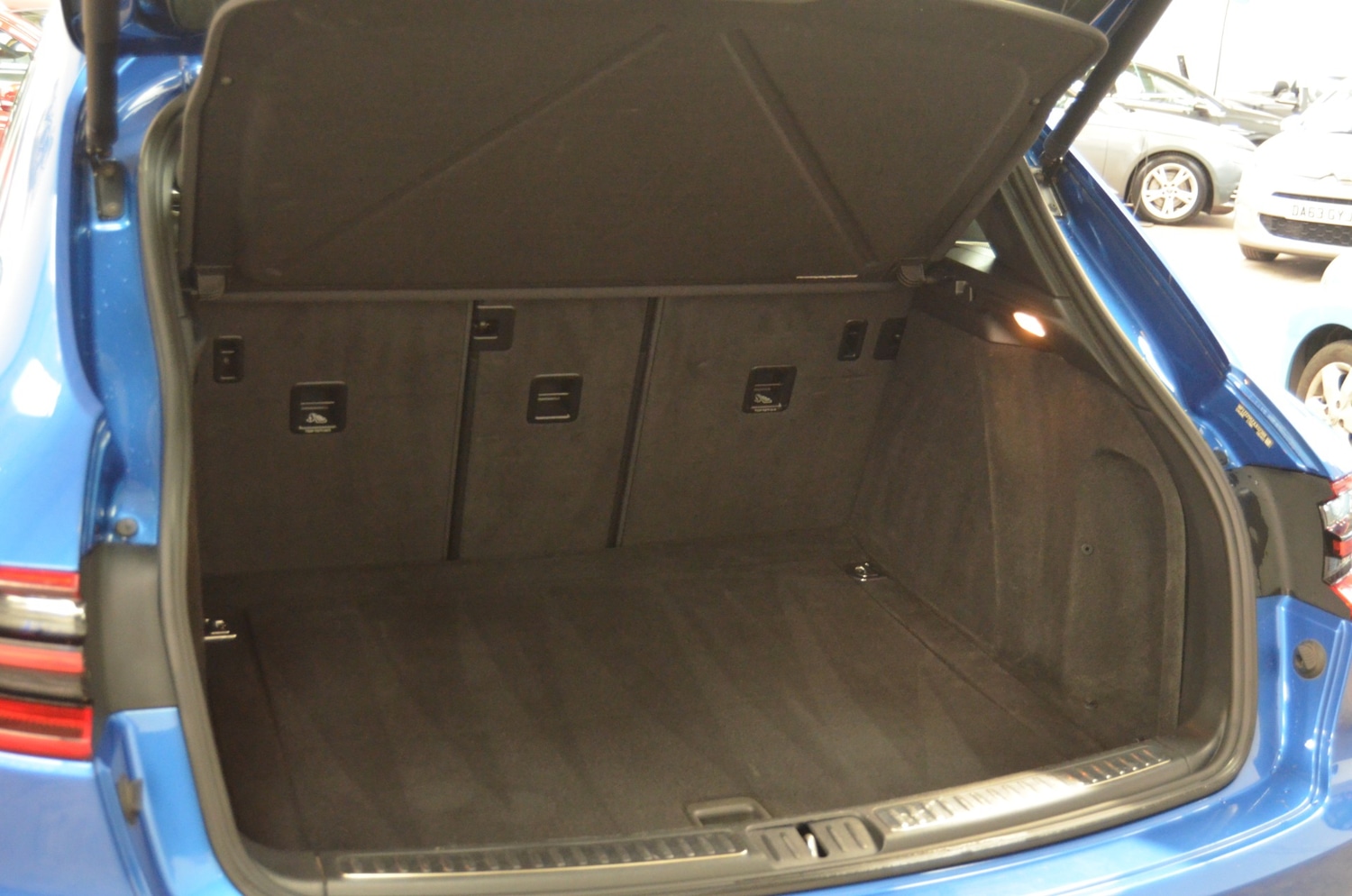 Used Porsche Macan 2018 for sale - 77616127: Photo 13