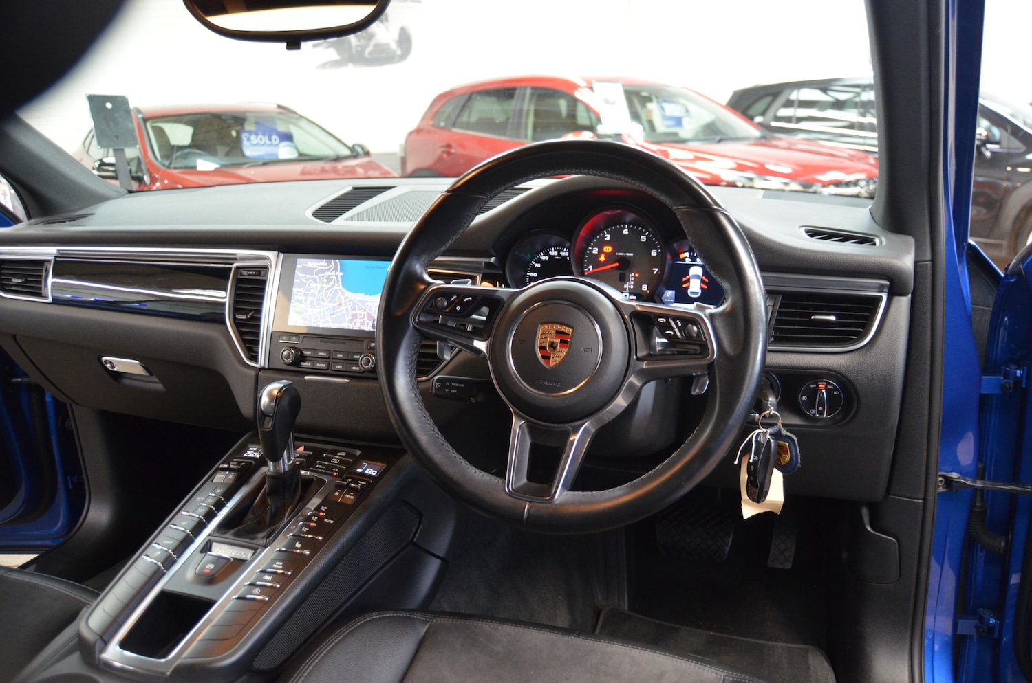 Used Porsche Macan 2018 for sale - 77616127: Photo 30