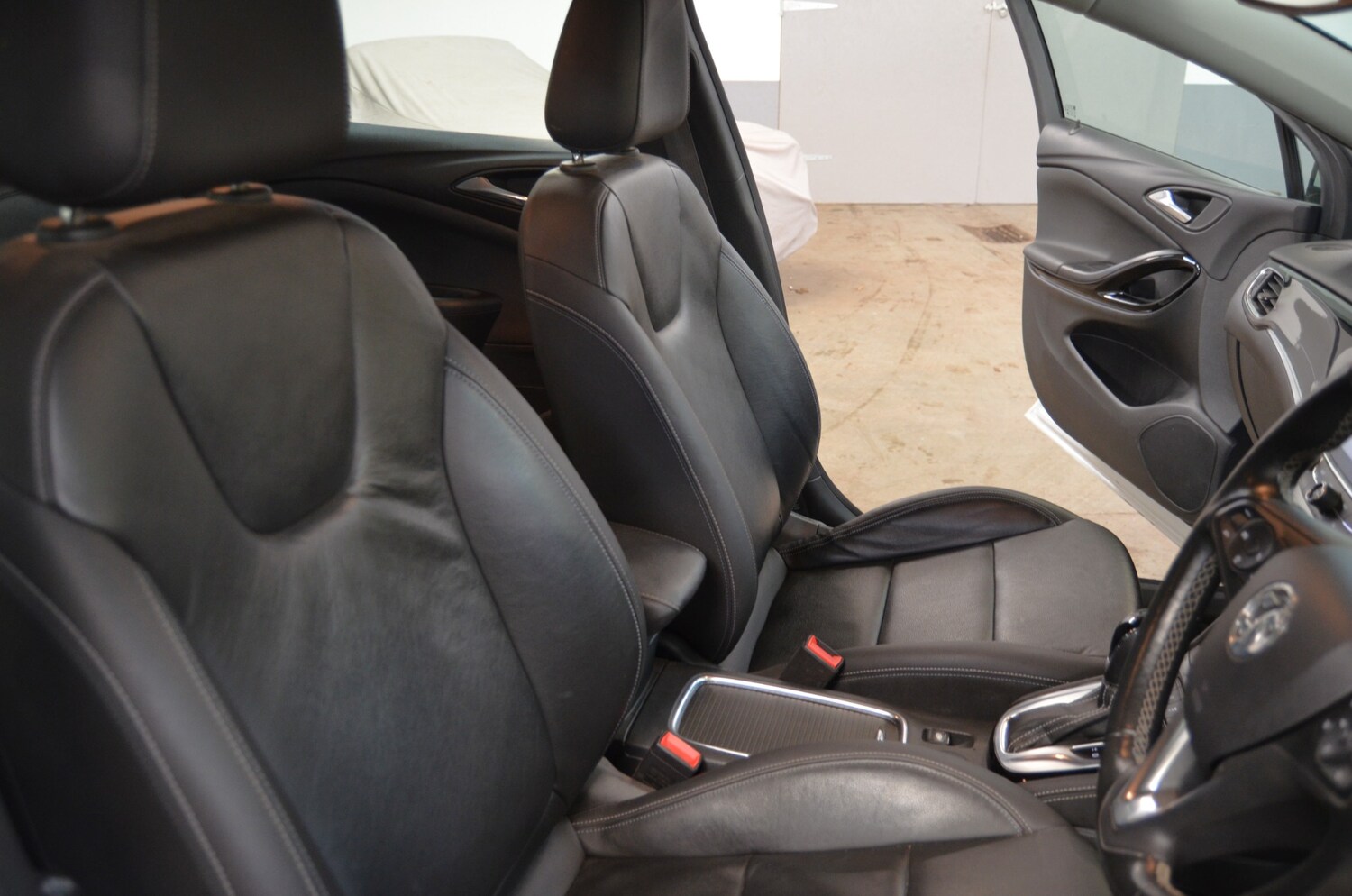 Used Vauxhall Astra 2018 for sale - 77541227: Photo 20