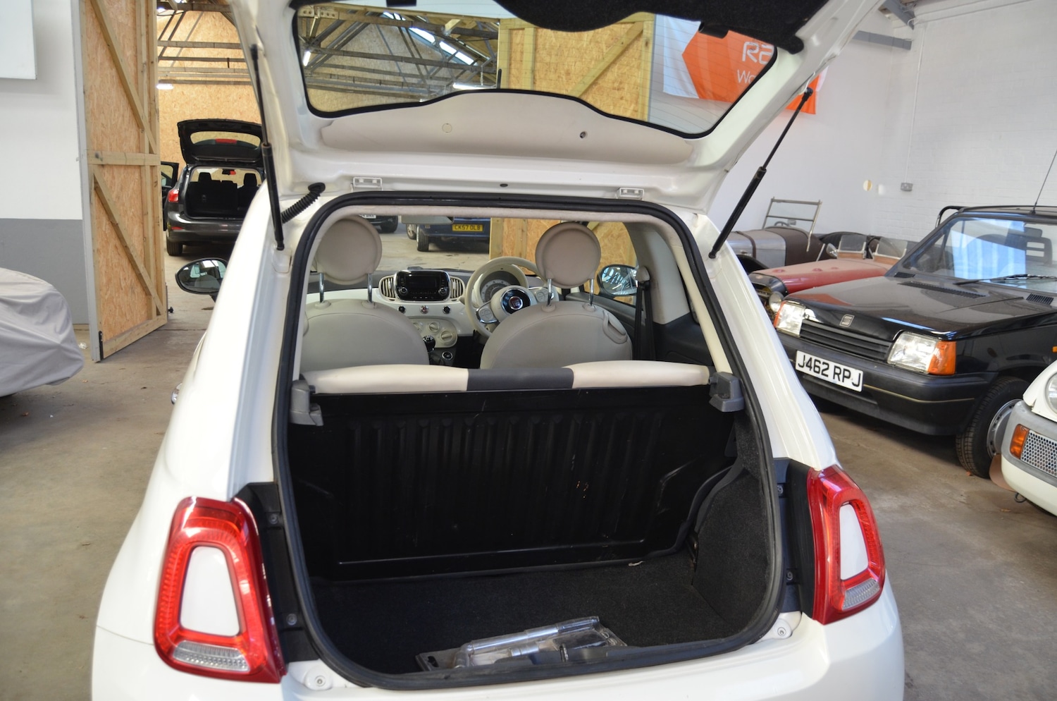 Used Fiat 500 2017 for sale - 76649637: Photo 5