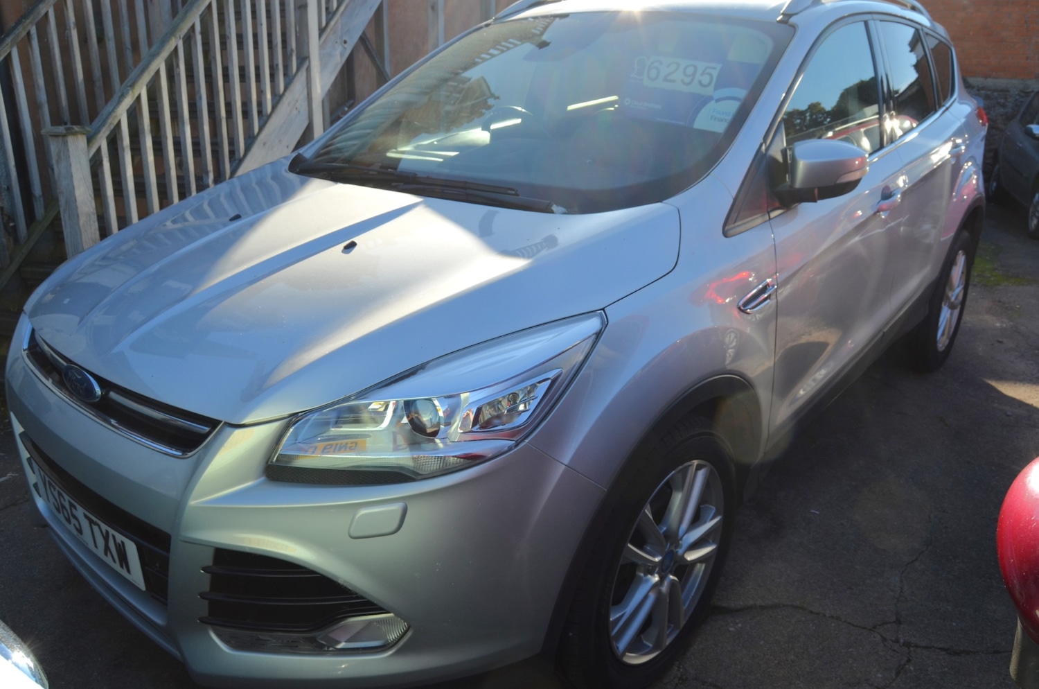 Used Ford Kuga 2015 for sale - 75794940: Photo 2