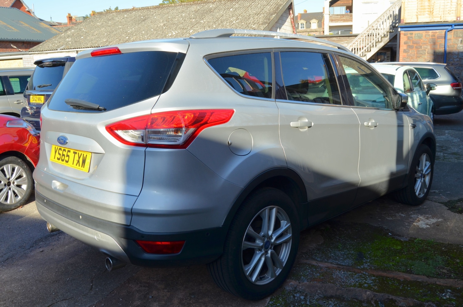 Used Ford Kuga 2015 for sale - 75794940: Photo 3