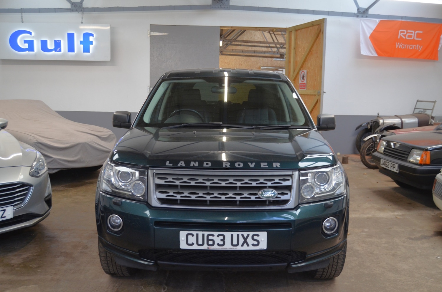 Used Land Rover Freelander 2013 for sale - 76817929: Photo 2