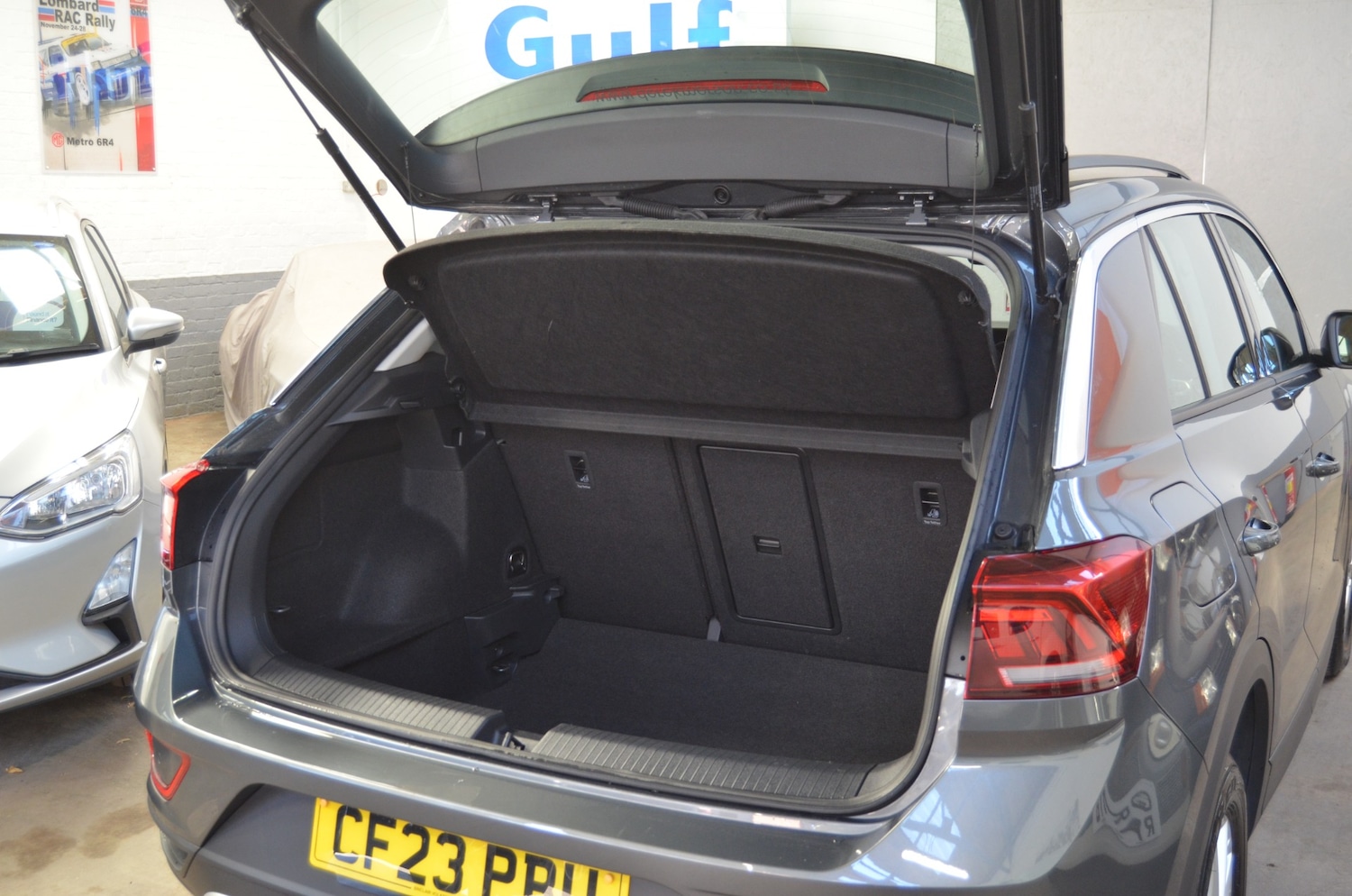 Used Volkswagen T-Roc 2023 for sale - 76719772: Photo 12