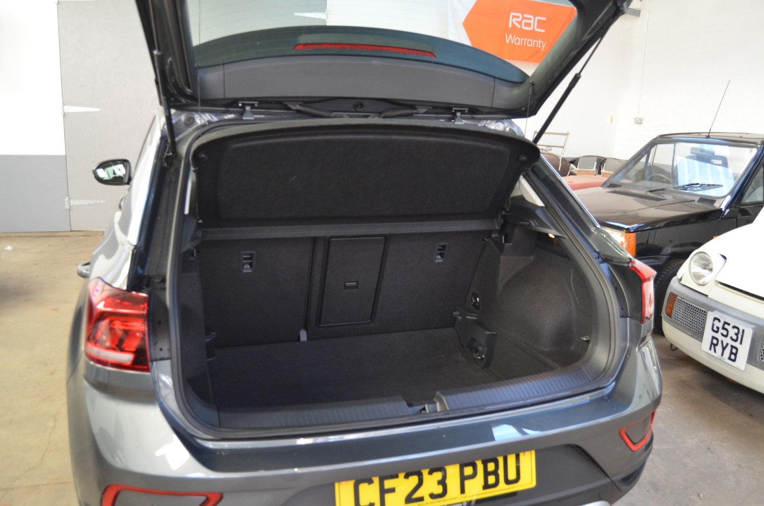 Used Volkswagen T-Roc 2023 for sale - 76719772: Photo 13