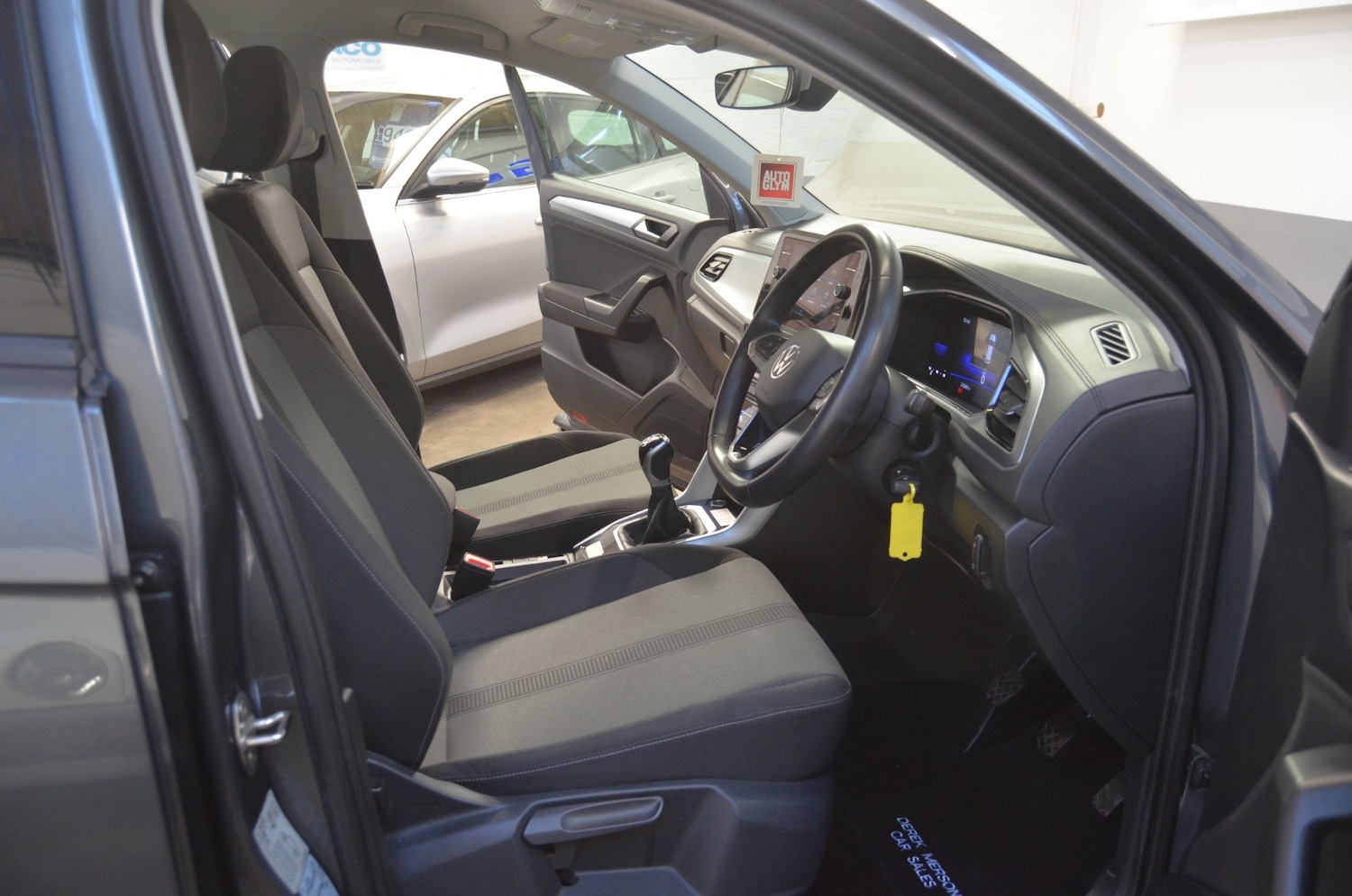 Used Volkswagen T-Roc 2023 for sale - 76719772: Photo 18