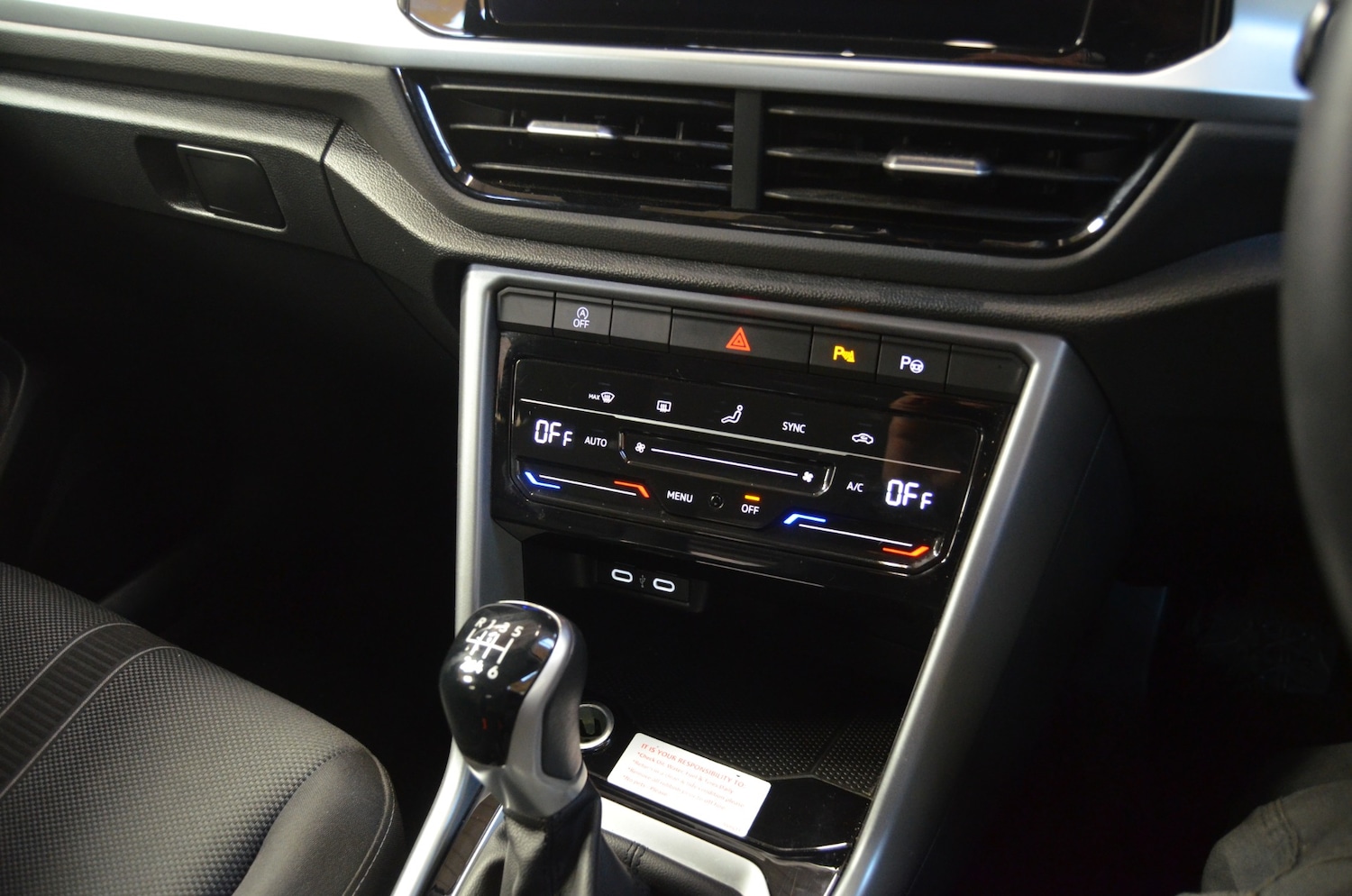 Used Volkswagen T-Roc 2023 for sale - 76719772: Photo 28