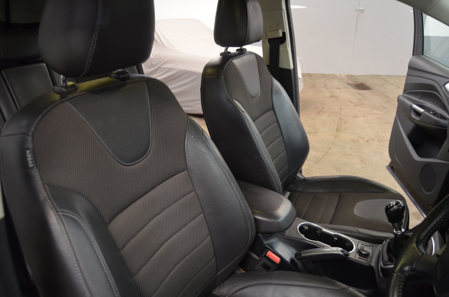 Used Ford Kuga 2016 for sale - 77528137: Photo 13