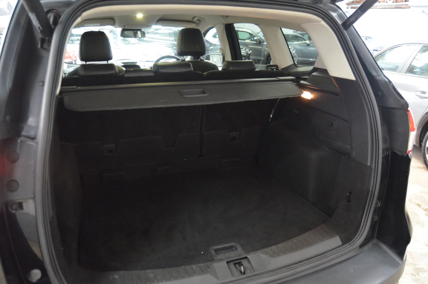 Used Ford Kuga 2016 for sale - 77528137: Photo 8