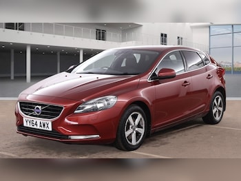 Used Volvo V40 2014 for sale - 78239571: Photo