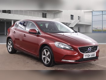 Used Volvo V40 2014 for sale - 78239571: Photo