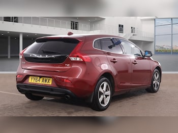 Used Volvo V40 2014 for sale - 78239571: Photo