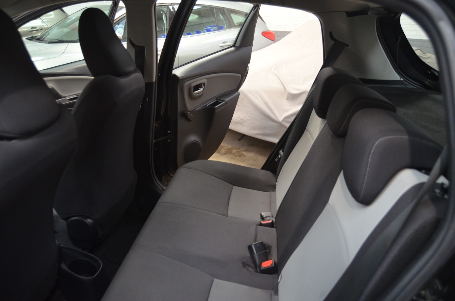 Used Toyota Yaris 2018 for sale - 76957059: Photo 10