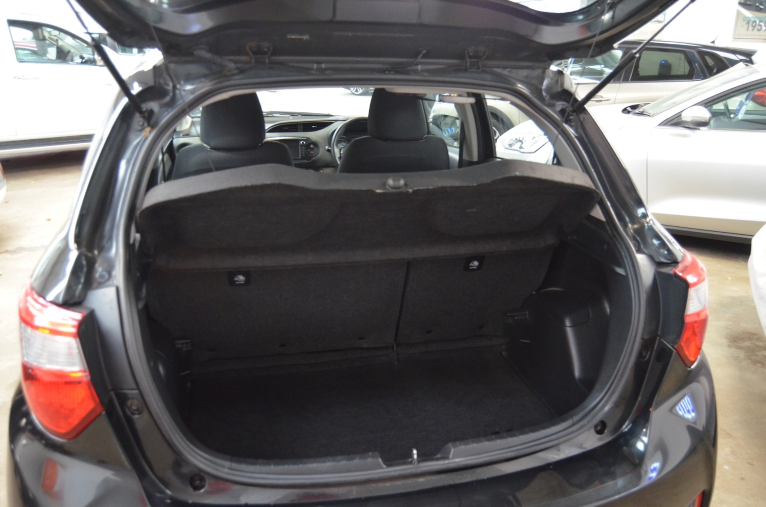 Used Toyota Yaris 2018 for sale - 76957059: Photo 7