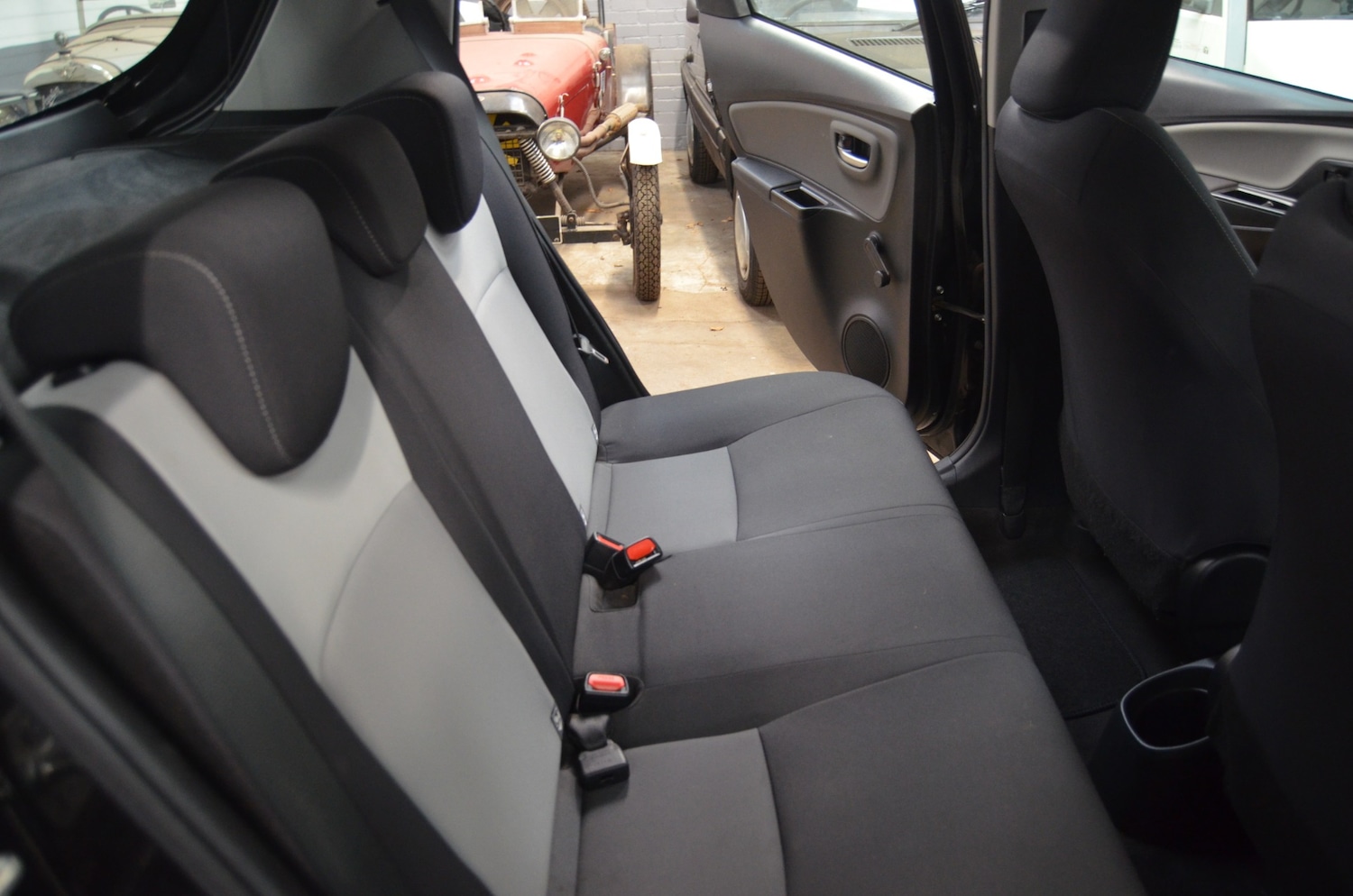 Used Toyota Yaris 2018 for sale - 76957059: Photo 9