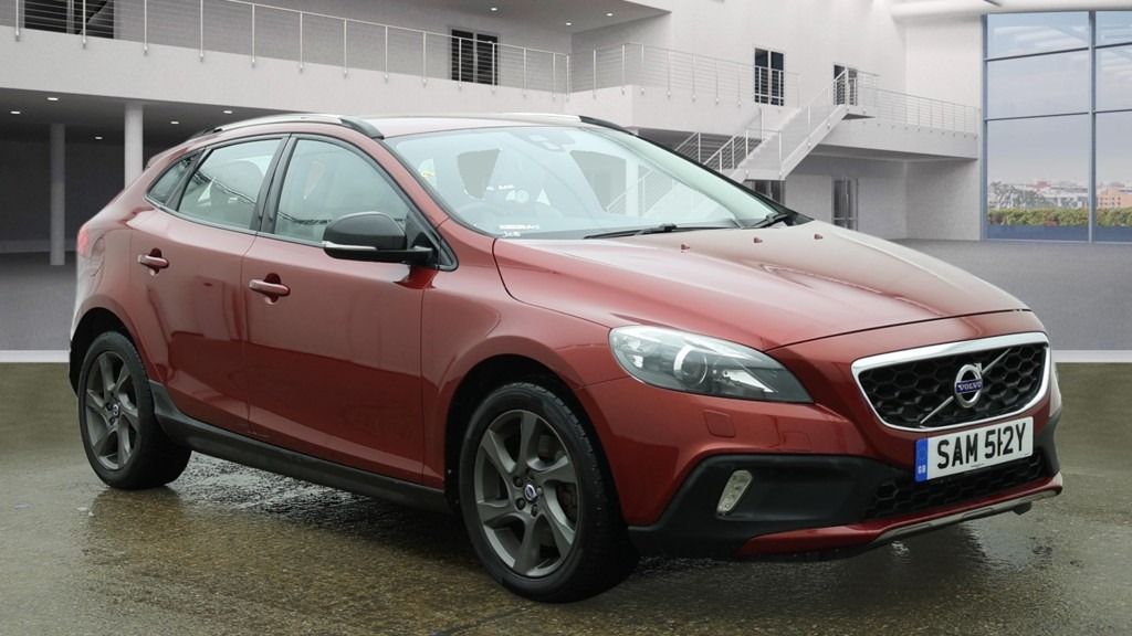Used Volvo V40 2016 for sale - 77462181: Photo 2