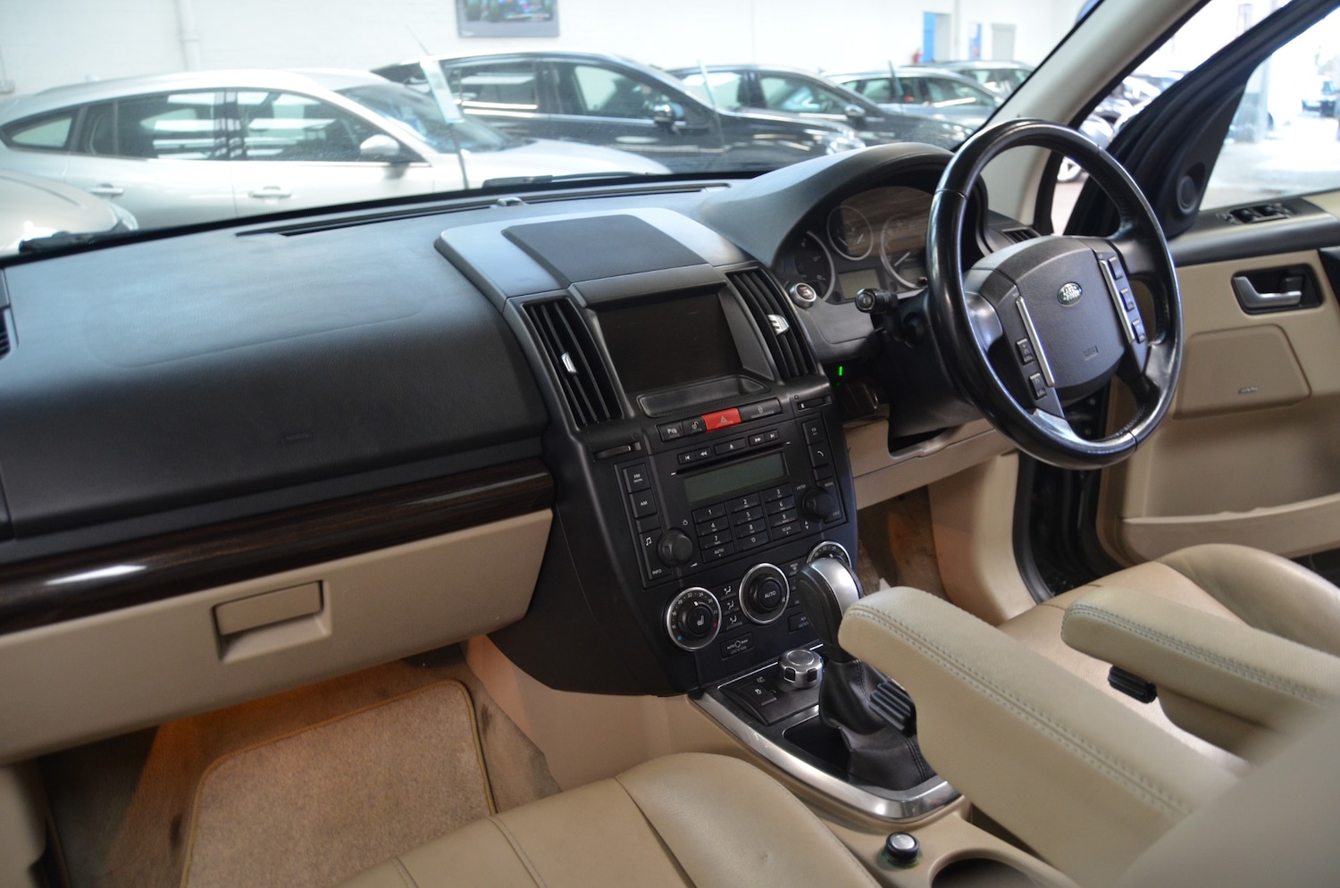 Used Land Rover Freelander 2011 for sale - 77247614: Photo 12