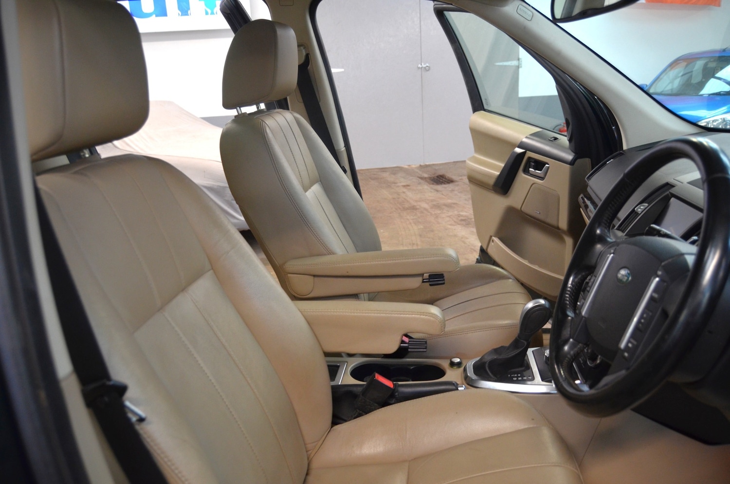 Used Land Rover Freelander 2011 for sale - 77247614: Photo 16