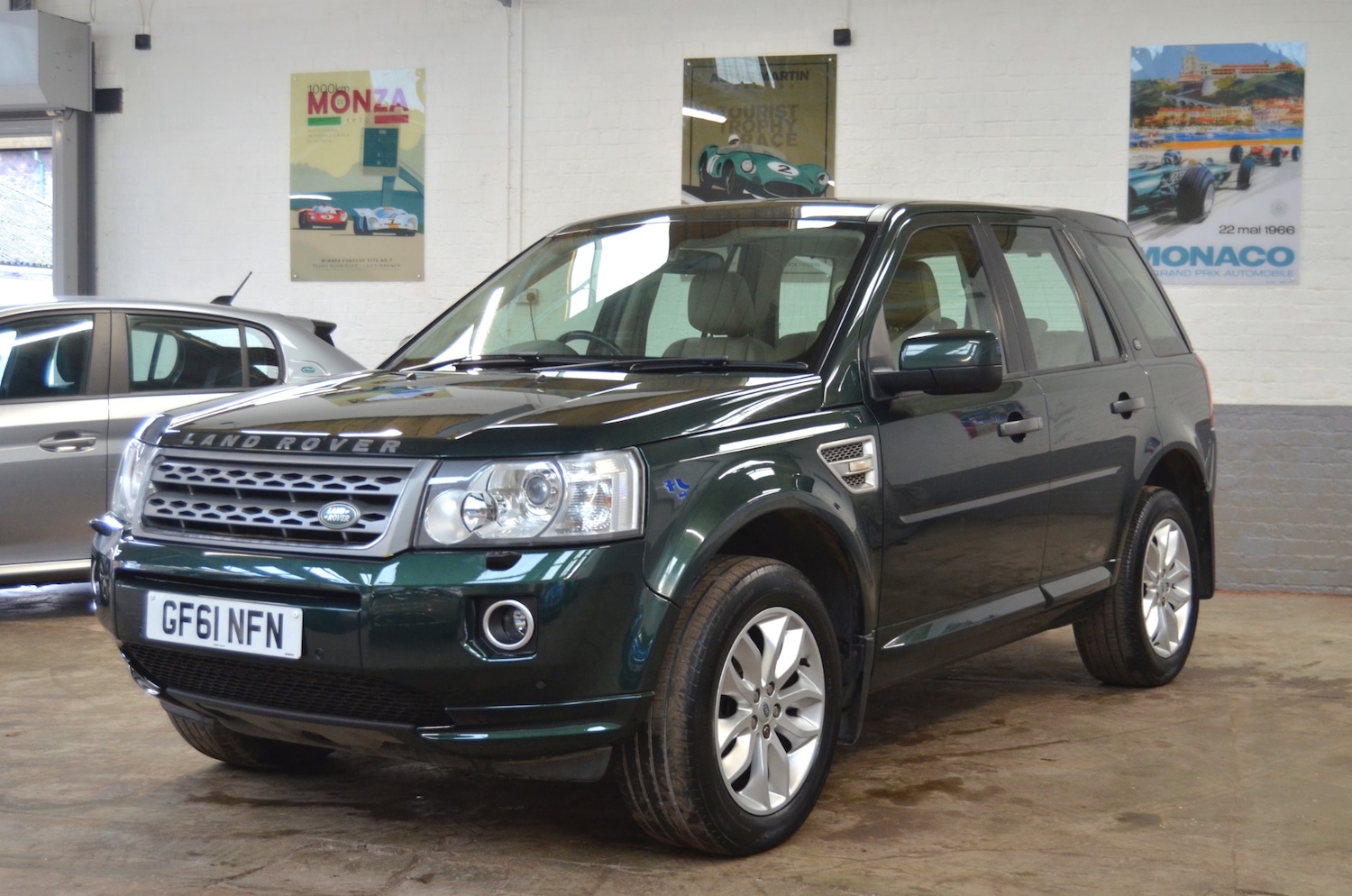 Used Land Rover Freelander 2011 for sale - 77247614: Photo 3