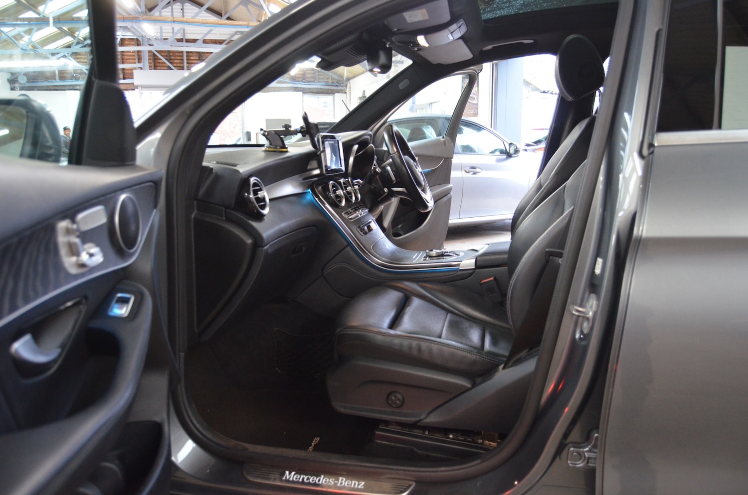 Used Mercedes-Benz GLC 2018 for sale - 77591060: Photo 24