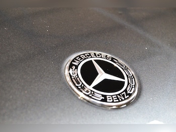 Used Mercedes-Benz GLC 2018 for sale - 77591060: Photo