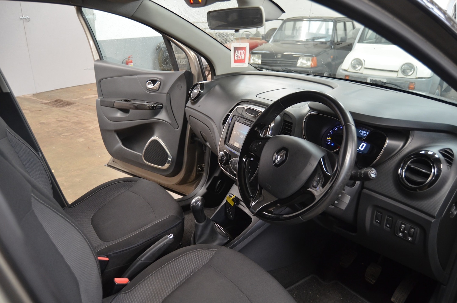 Used Renault Captur 2015 for sale - 77167841: Photo 18