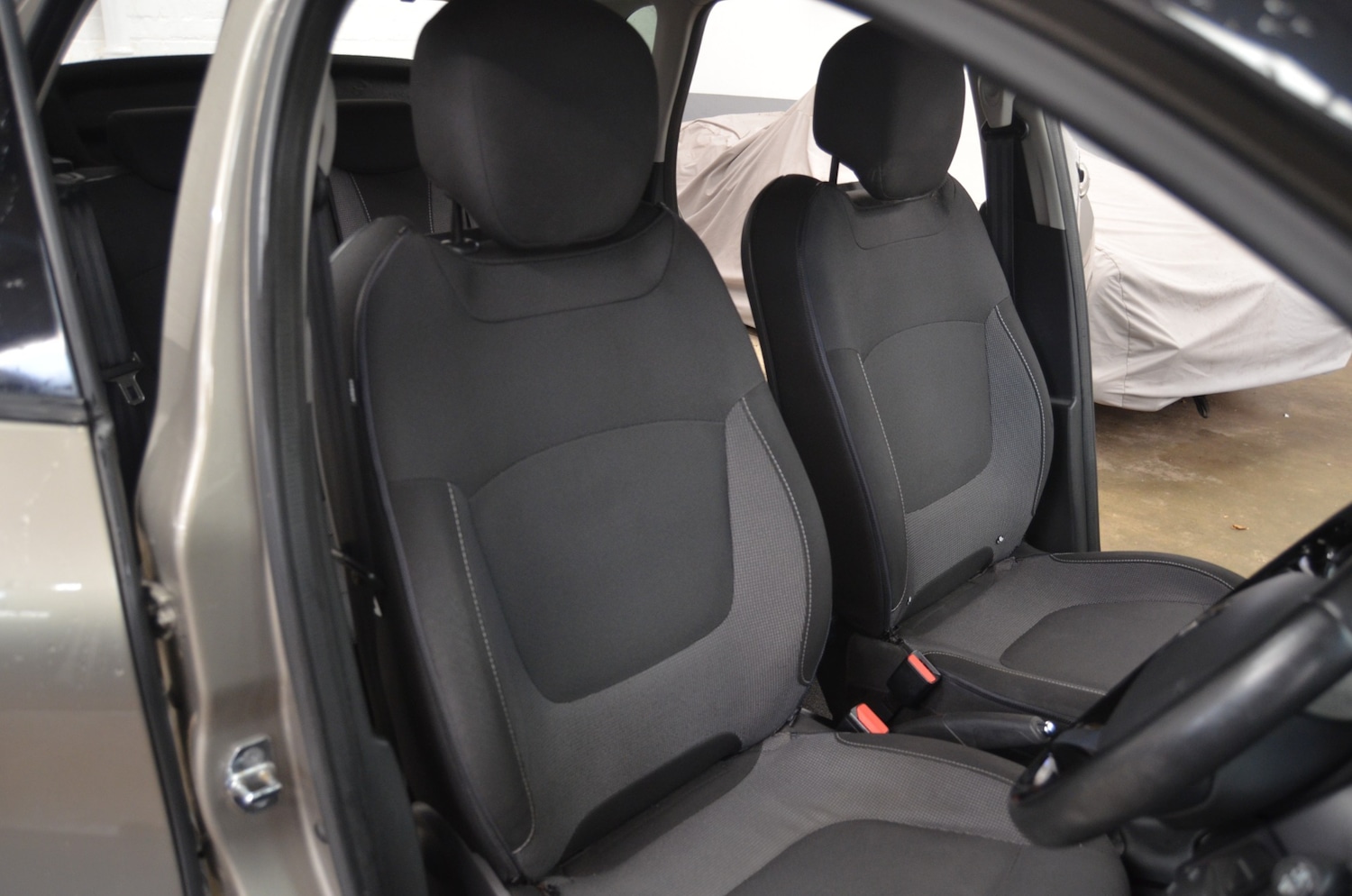 Used Renault Captur 2015 for sale - 77167841: Photo 19